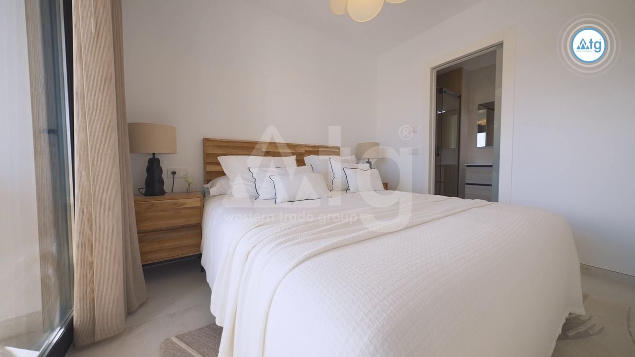 2 bedroom Penthouse in Torrevieja - RUG147839 - Photo - 17