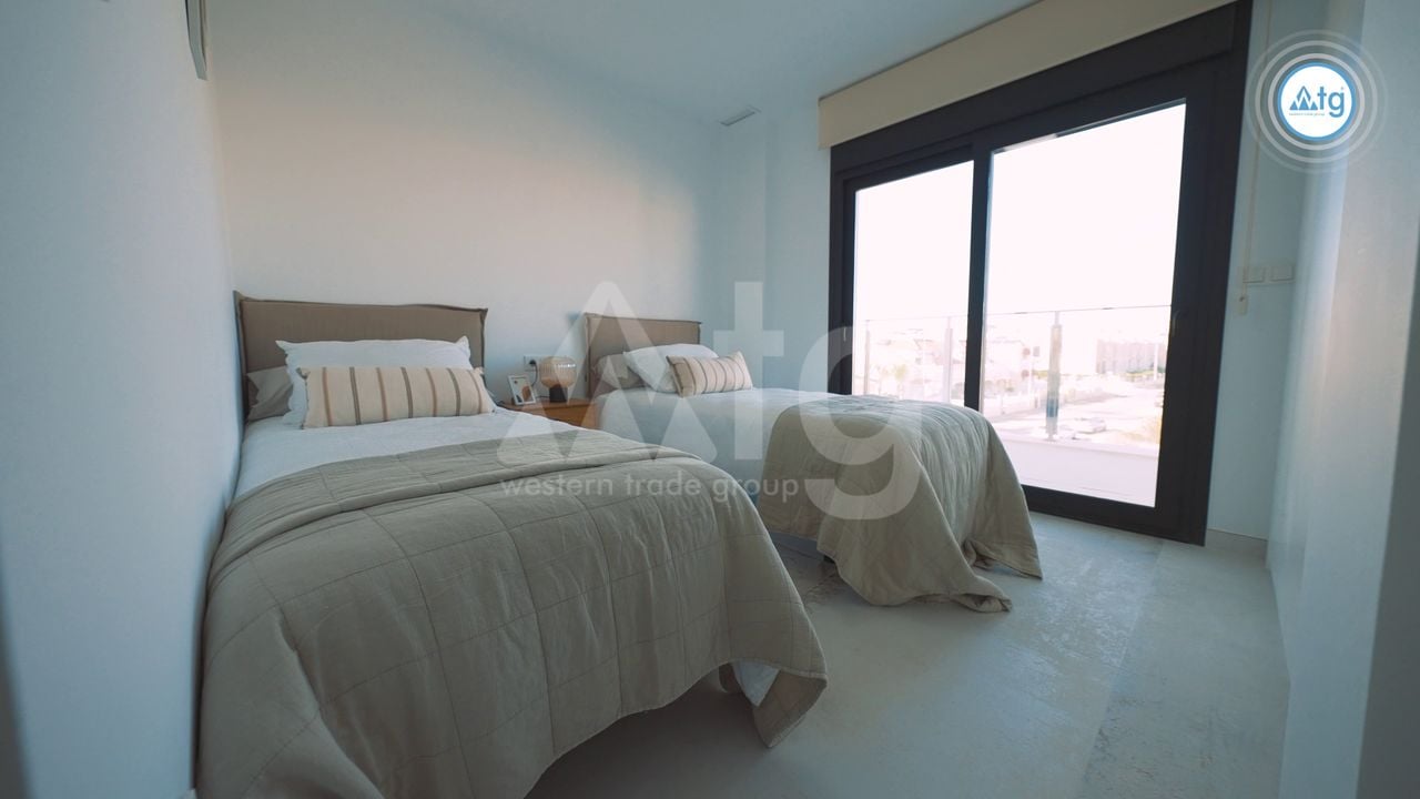 2 bedroom Penthouse in Torrevieja - RUG147839 - Photo - 25