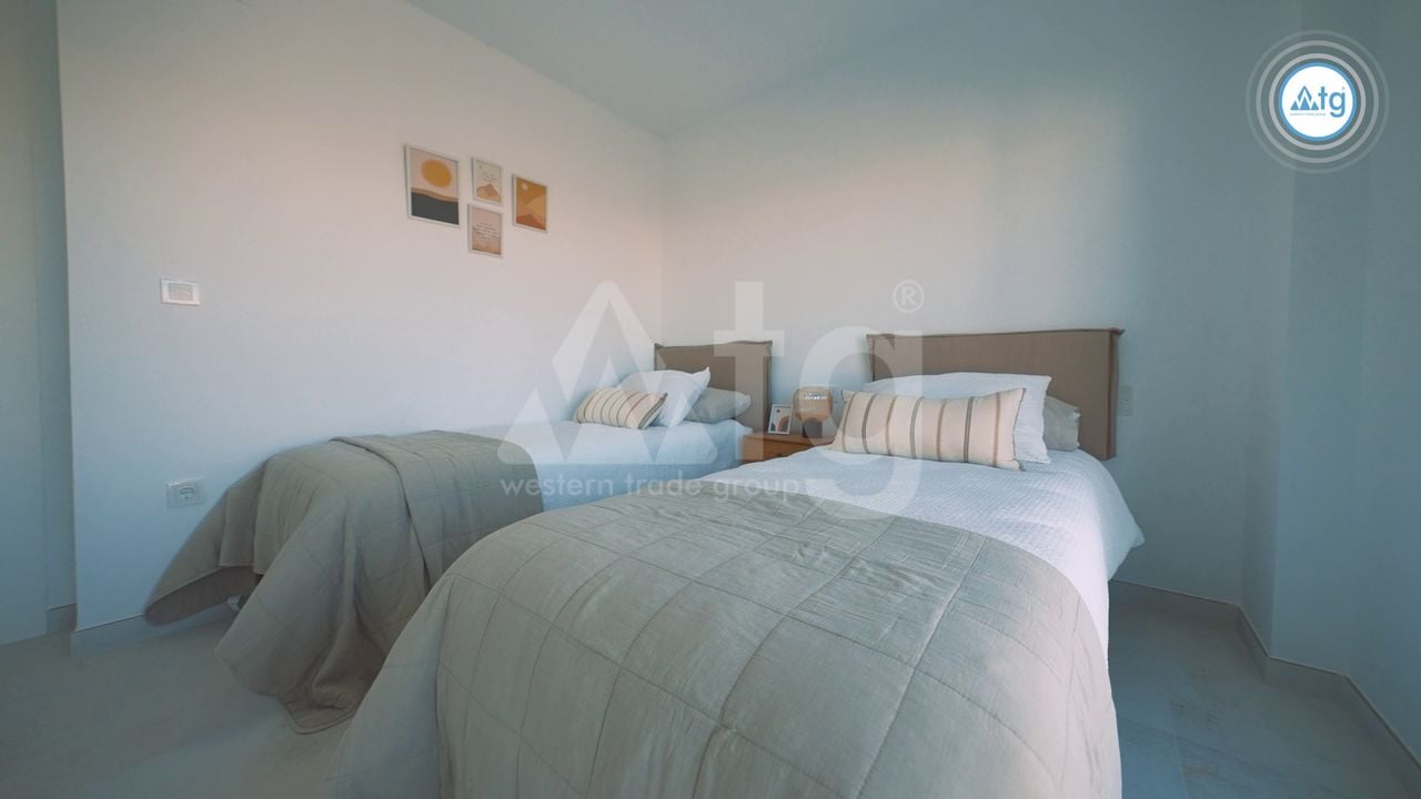 2 bedroom Penthouse in Torrevieja - RUG147839 - Photo - 26