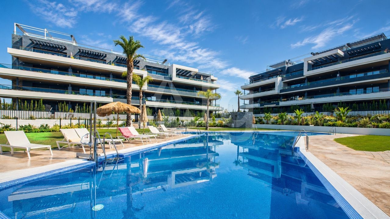2 bedroom Bungalow in Torrevieja - IGM148053 - Photo - 1