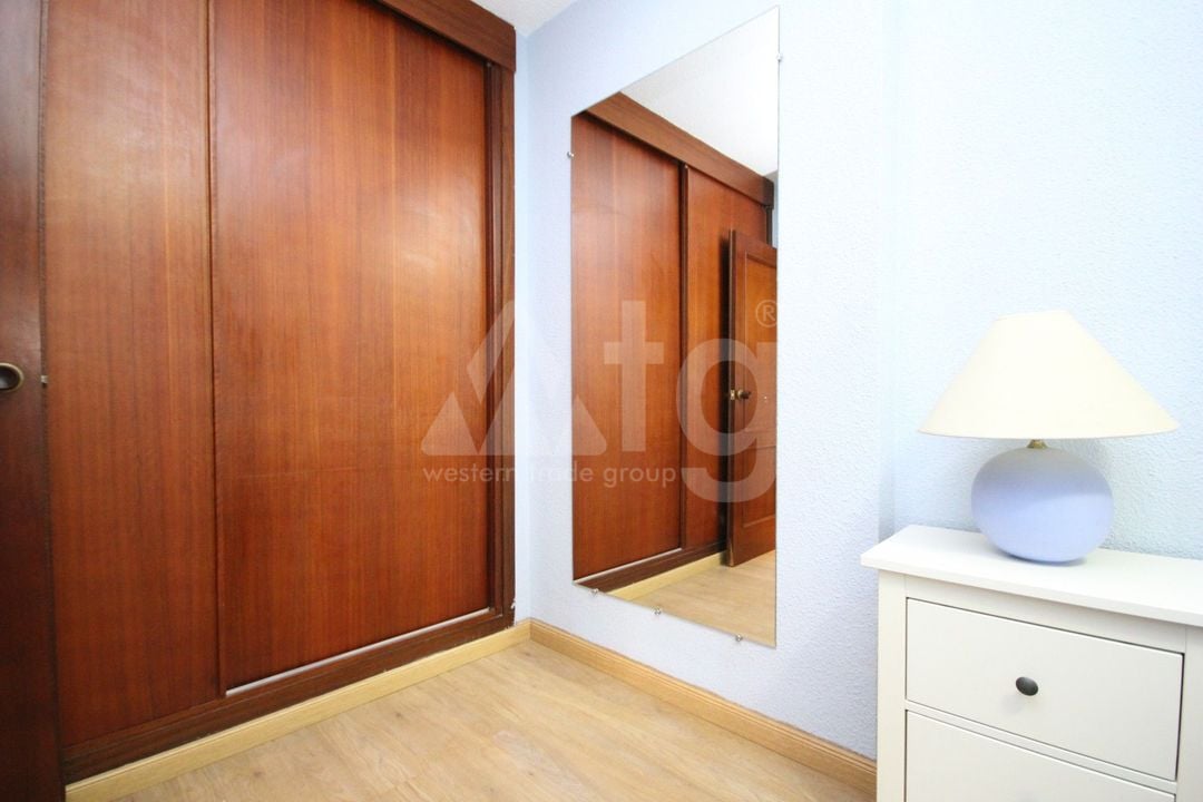 Apartament cu 4 dormitoare în Benidorm - BNB106531 - Imagini - 14