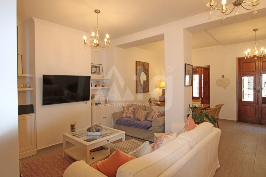 3 bedroom Townhouse in Orba - PGP131688 - Photo - 3