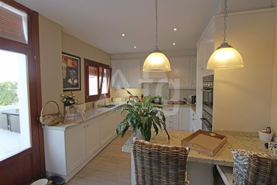 3 bedroom Townhouse in Orba - PGP131688 - Photo - 9