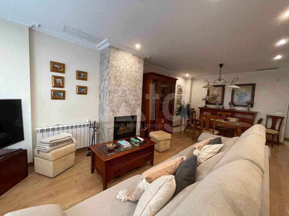 4 bedroom Townhouse in Elche - SLN106857 - Photo - 3