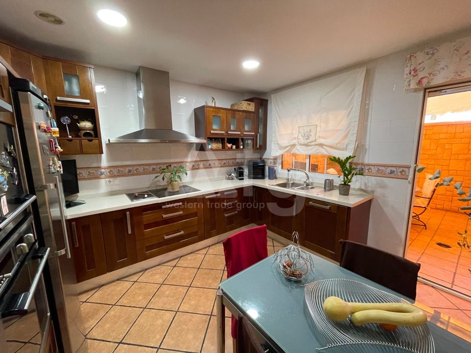 4 bedroom Townhouse in Elche - SLN106857 - Photo - 4