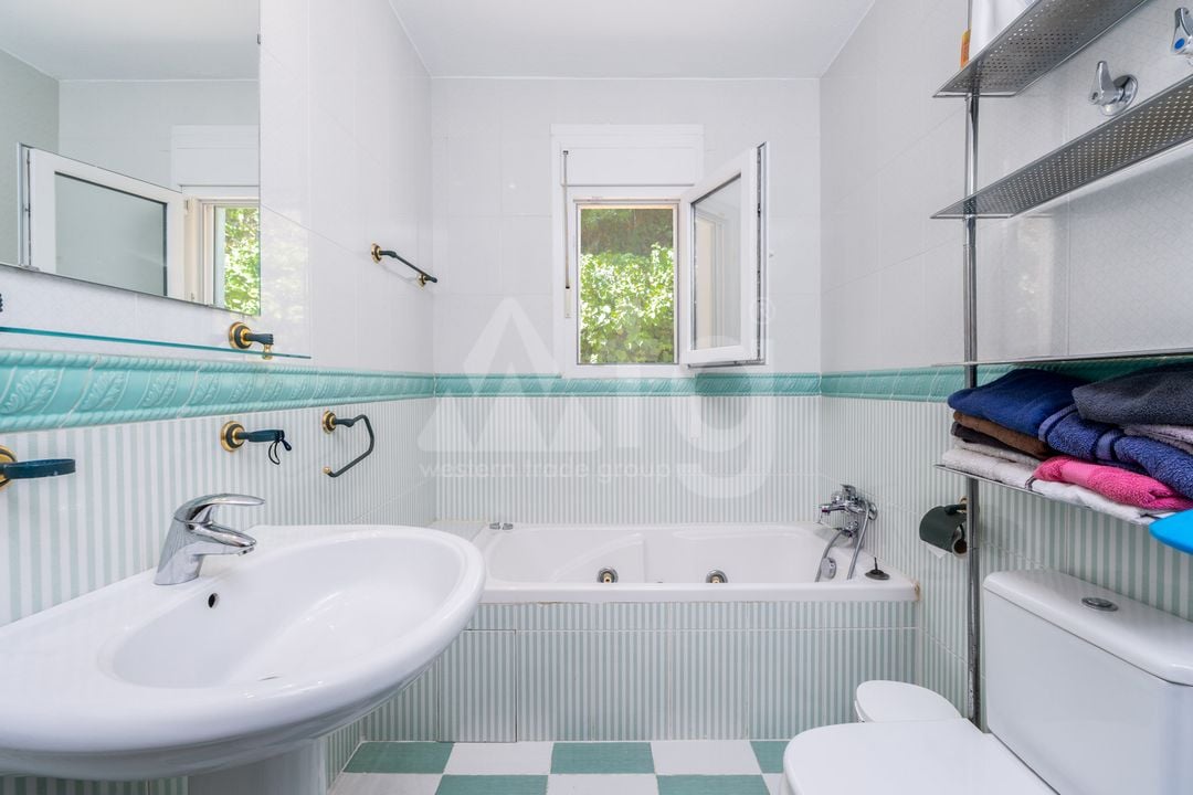 4 bedroom Villa in La Nucia - CGN106887 - Photo - 12