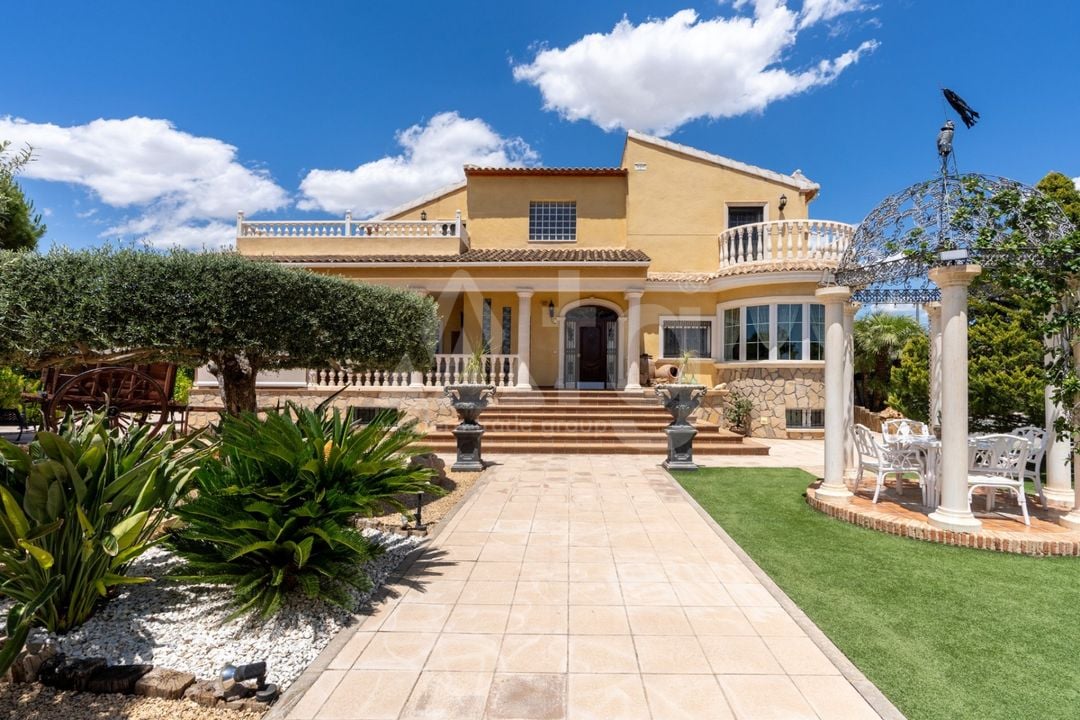 Villa de 5 chambres à San Vicente del Raspeig - CBE107032 - Photo - 3