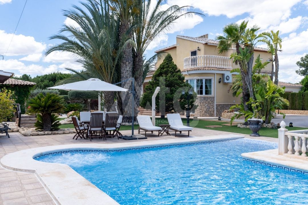 Villa de 5 chambres à San Vicente del Raspeig - CBE107032 - Photo - 47
