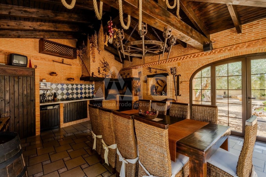 Villa de 5 chambres à San Vicente del Raspeig - CBE107032 - Photo - 29