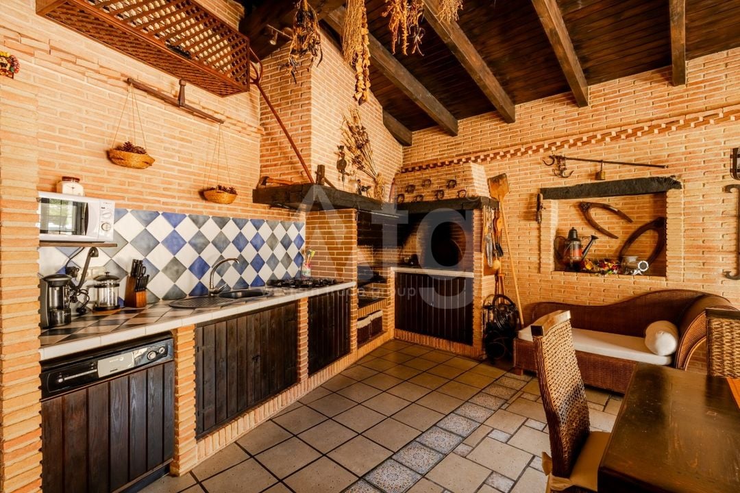 Villa de 5 chambres à San Vicente del Raspeig - CBE107032 - Photo - 31