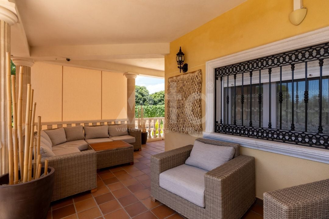 Villa de 5 chambres à San Vicente del Raspeig - CBE107032 - Photo - 32