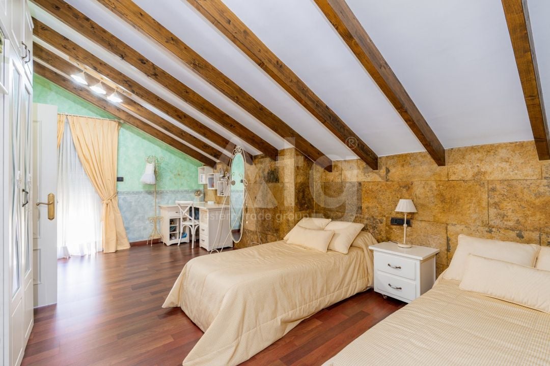 Villa de 5 chambres à San Vicente del Raspeig - CBE107032 - Photo - 19