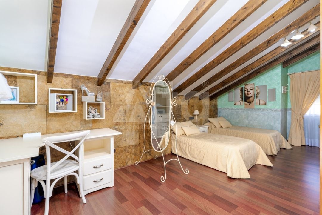 Villa de 5 chambres à San Vicente del Raspeig - CBE107032 - Photo - 20