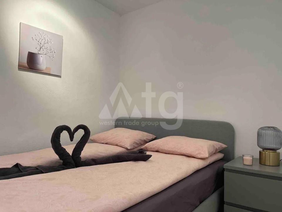 2 Schlafzimmer Appartement in Torrevieja - VEC107125 - Foto - 16
