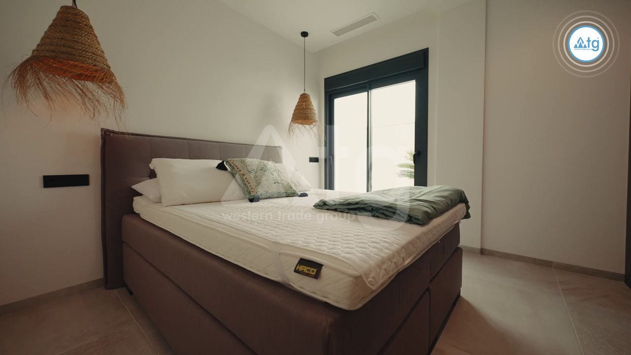 Bungalow de 4 habitaciones en Rojales - BL23463 - Foto - 30