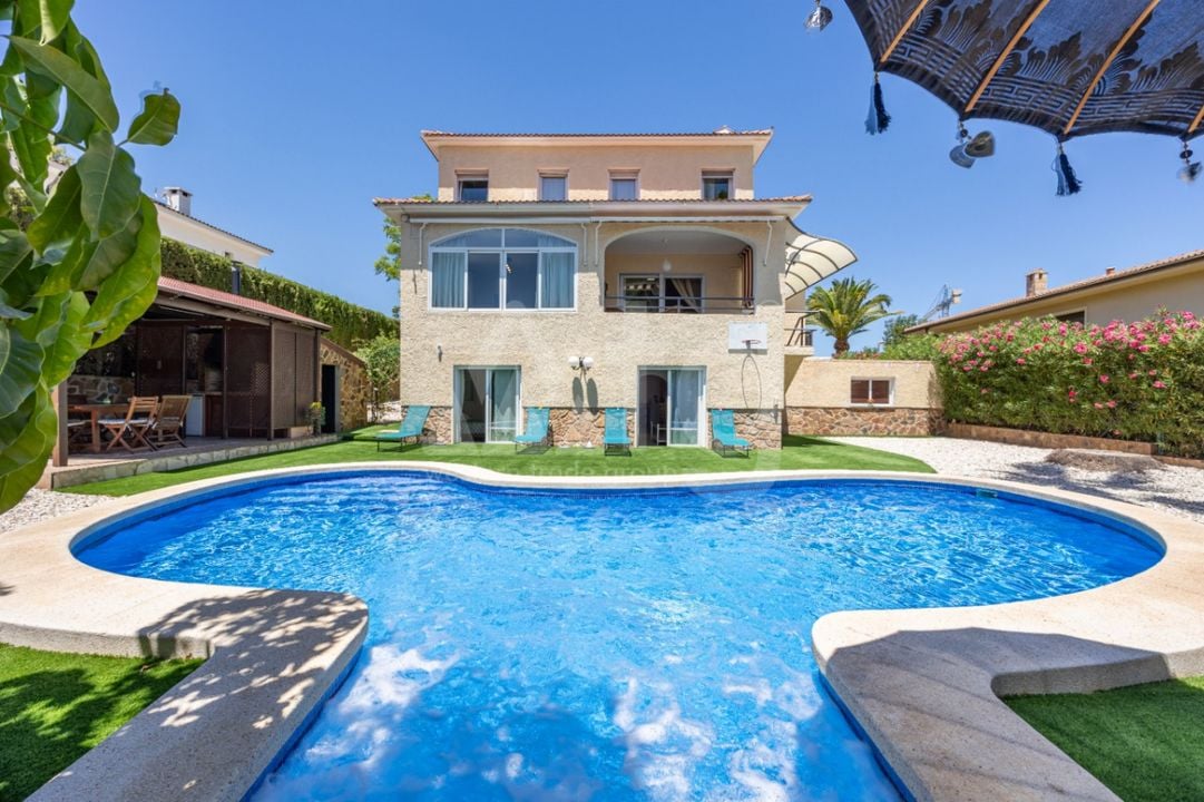 5 bedroom Villa in Benidorm - CGN107227 - Photo - 1