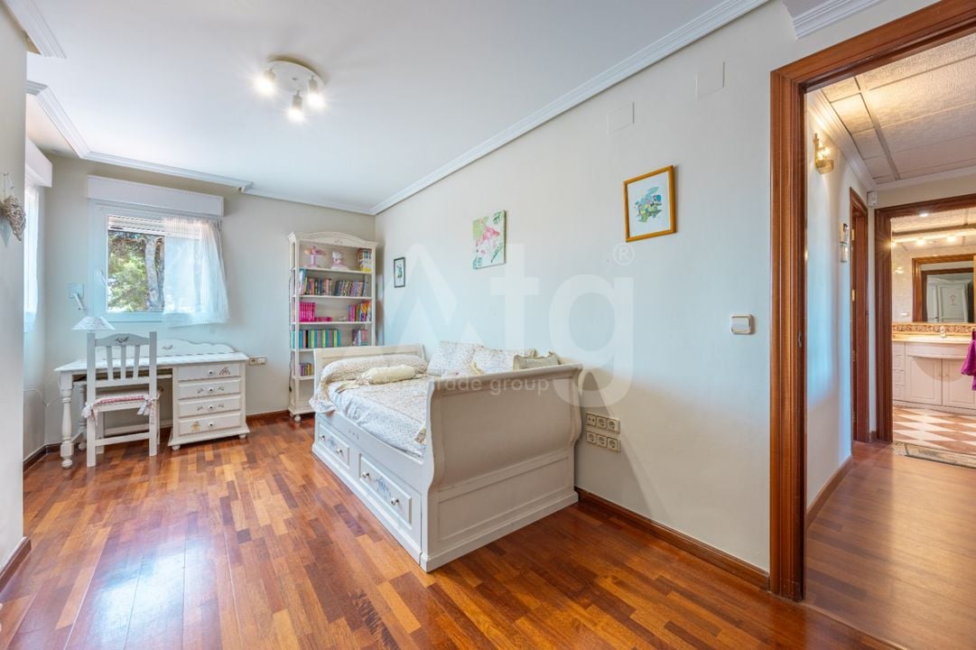 5 bedroom Villa in Benidorm - CGN107227 - Photo - 9