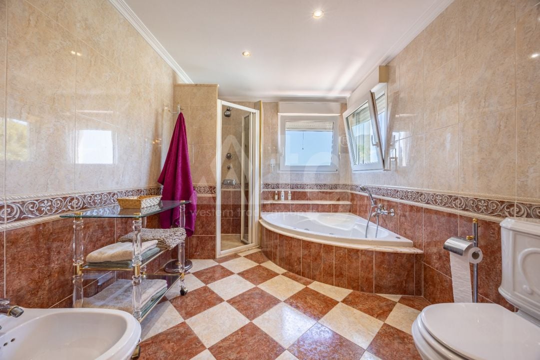 5 bedroom Villa in Benidorm - CGN107227 - Photo - 12