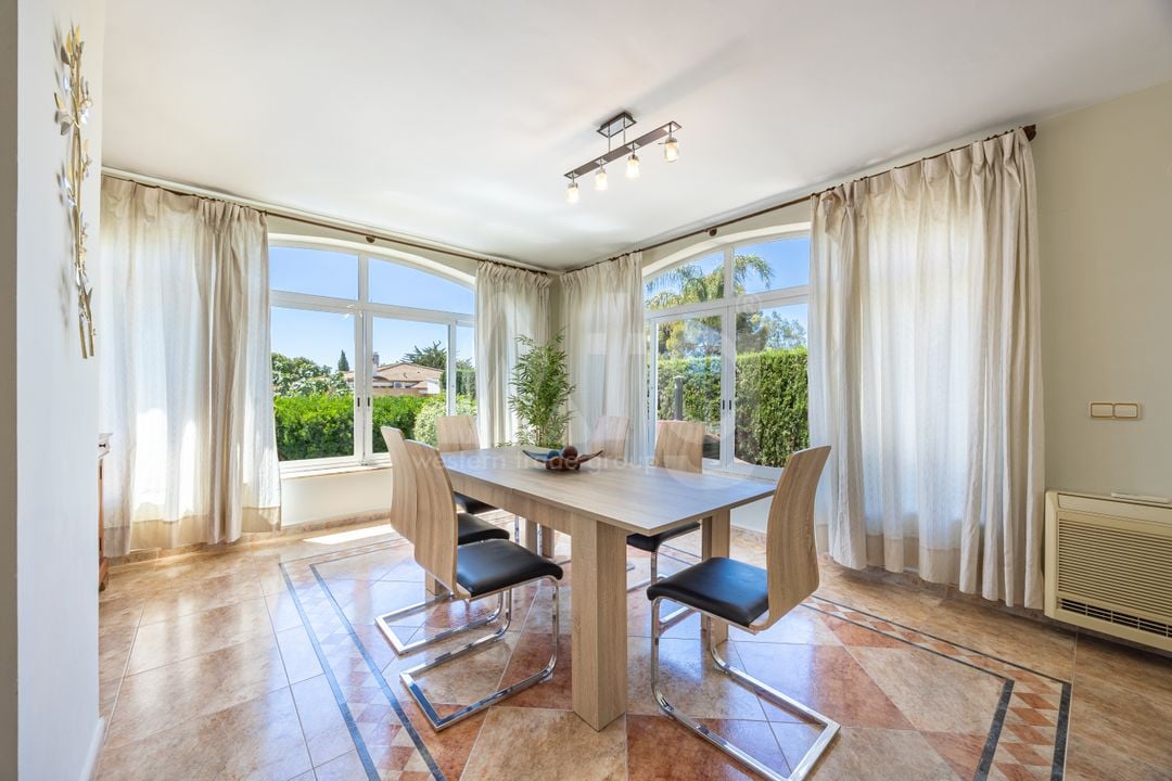 5 bedroom Villa in Benidorm - CGN107227 - Photo - 15