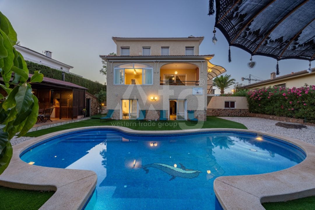 5 bedroom Villa in Benidorm - CGN107227 - Photo - 30