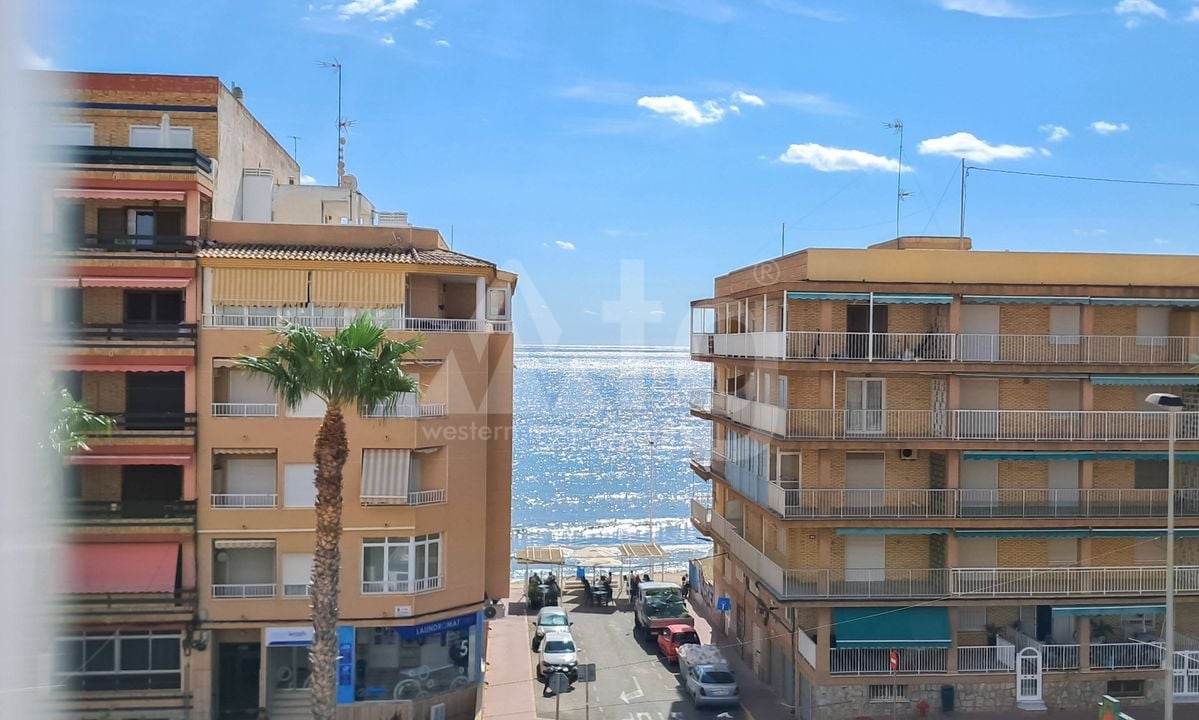 Ático de 3 habitaciones en Torrevieja - AG151492 - Foto - 1