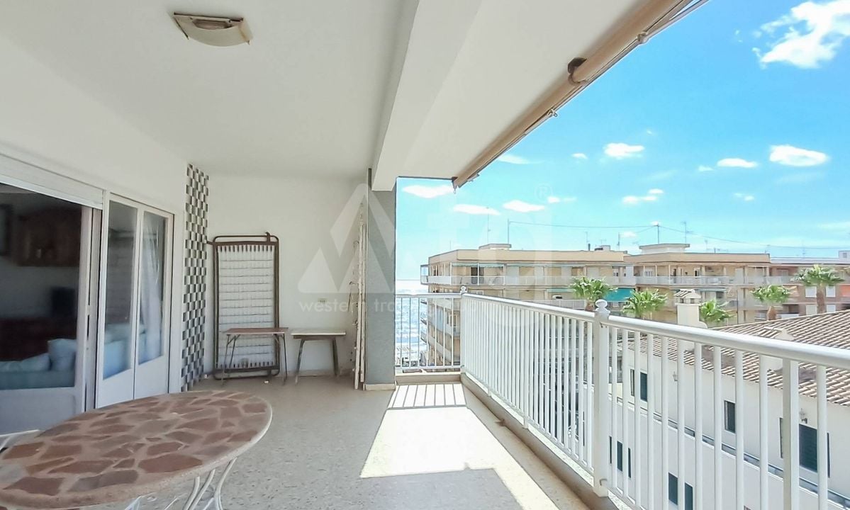 Ático de 3 habitaciones en Torrevieja - AG151492 - Foto - 3