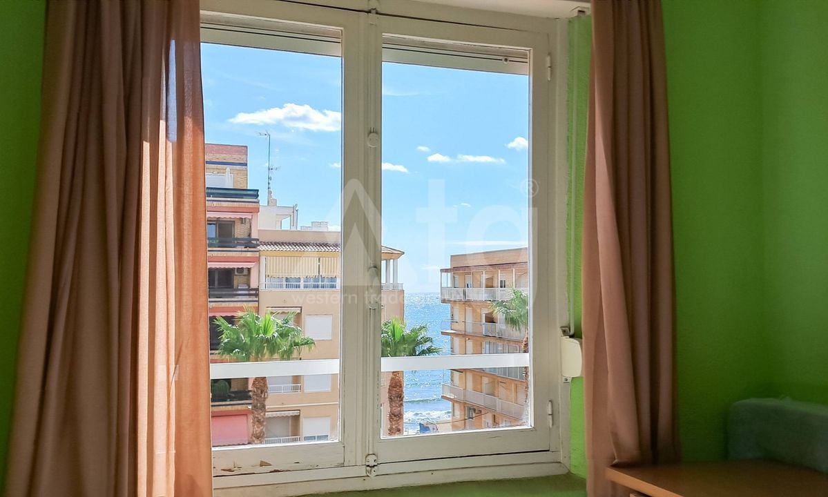 Ático de 3 habitaciones en Torrevieja - AG151492 - Foto - 13