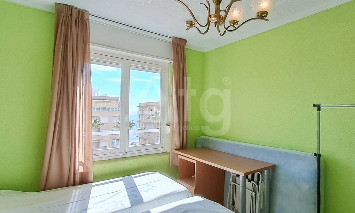 Ático de 3 habitaciones en Torrevieja - AG151492 - Foto - 12