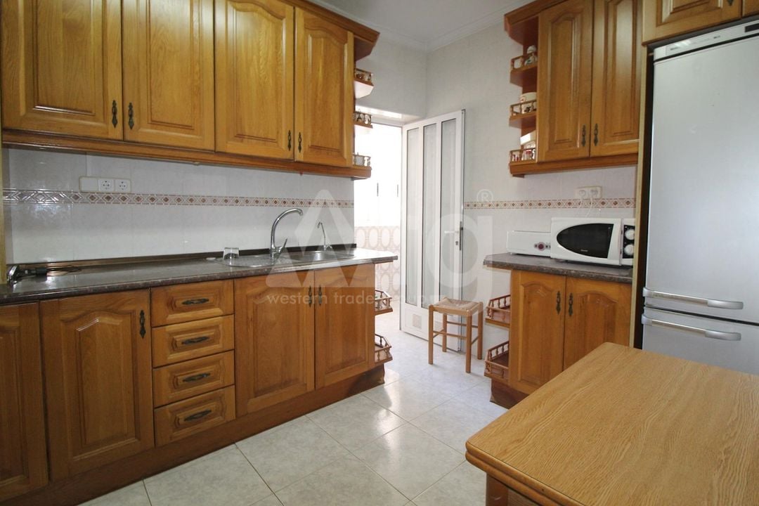 Appartement de 4 chambres à Torrevieja - ALM107588 - Photo - 8