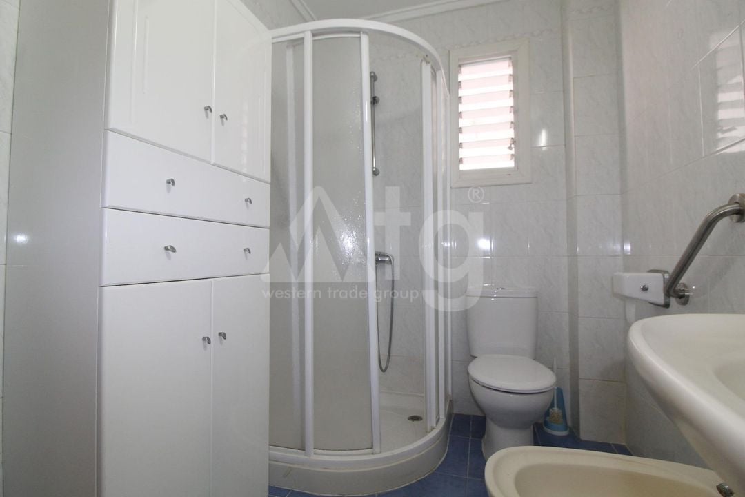 Appartement de 4 chambres à Torrevieja - ALM107588 - Photo - 20
