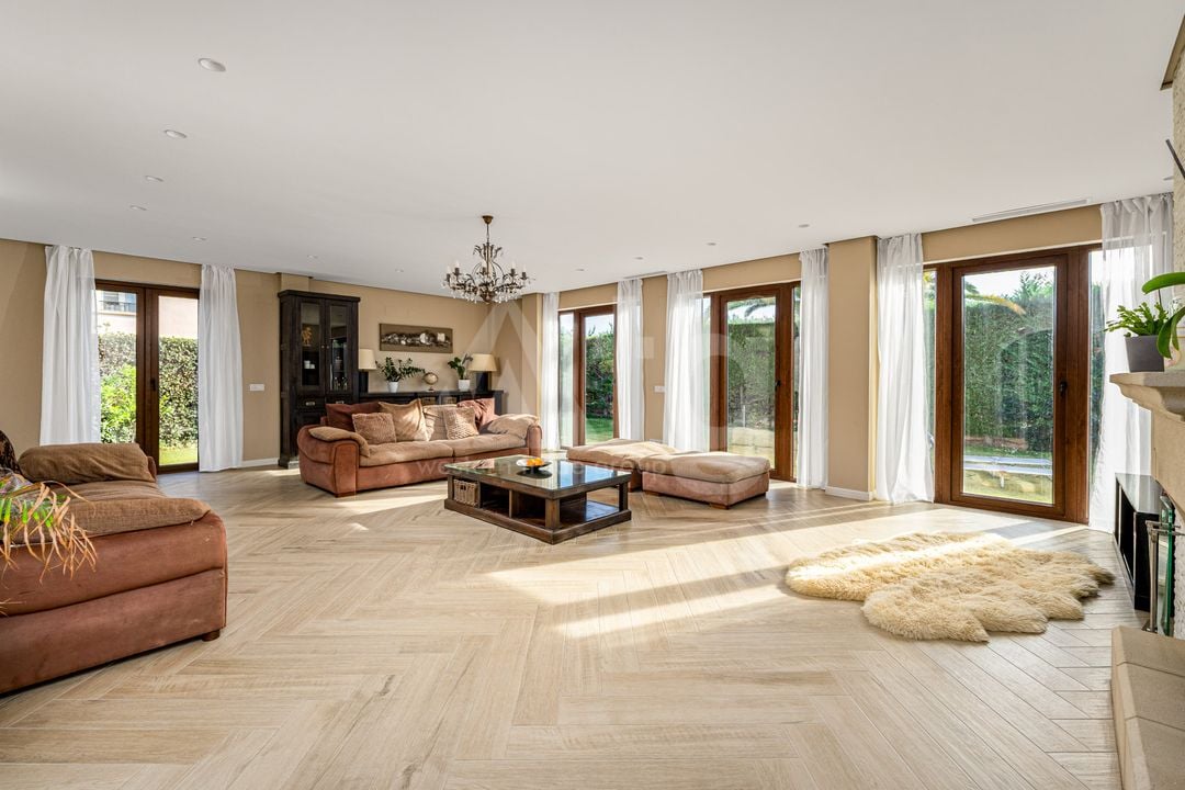 4 bedroom Villa in Finestrat - CGN149727 - Photo - 4