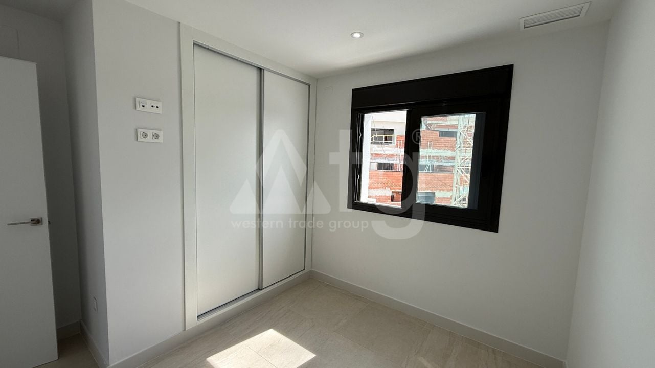 Penthouse de 2 chambres à Torrevieja - RCJ147369 - Photo - 8