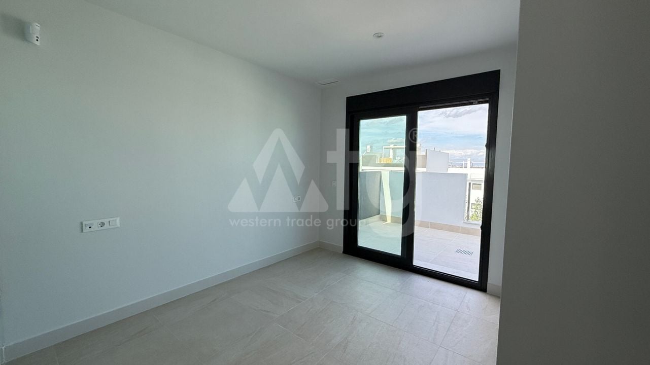 Penthouse de 2 chambres à Torrevieja - RCJ147369 - Photo - 5