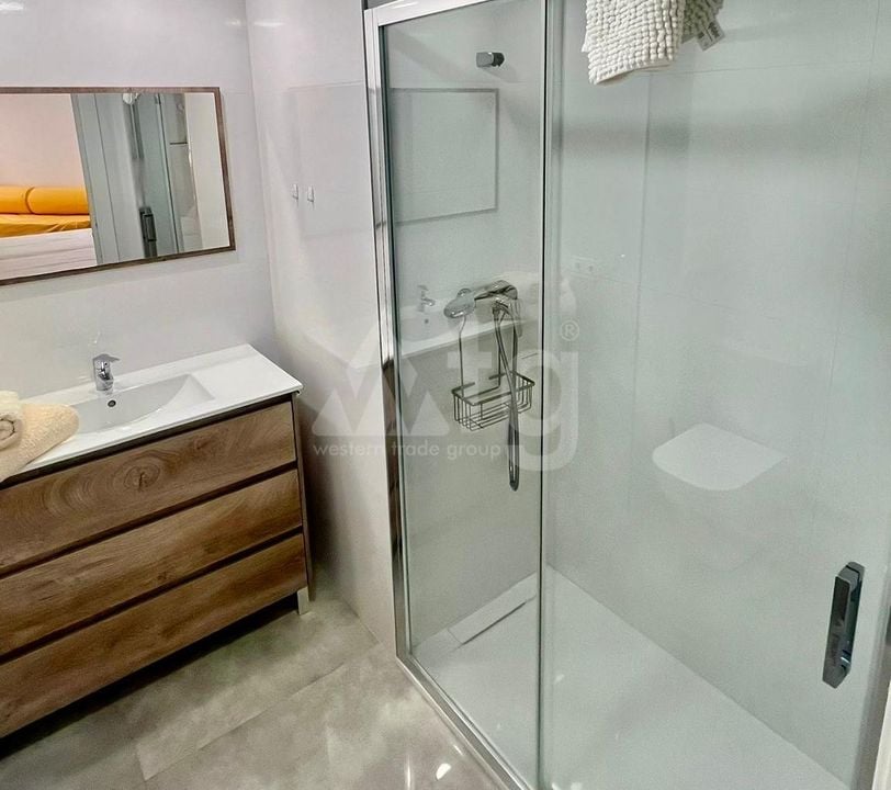 Apartamento de 2 habitaciones en Benidorm - CPP108185 - Foto - 12