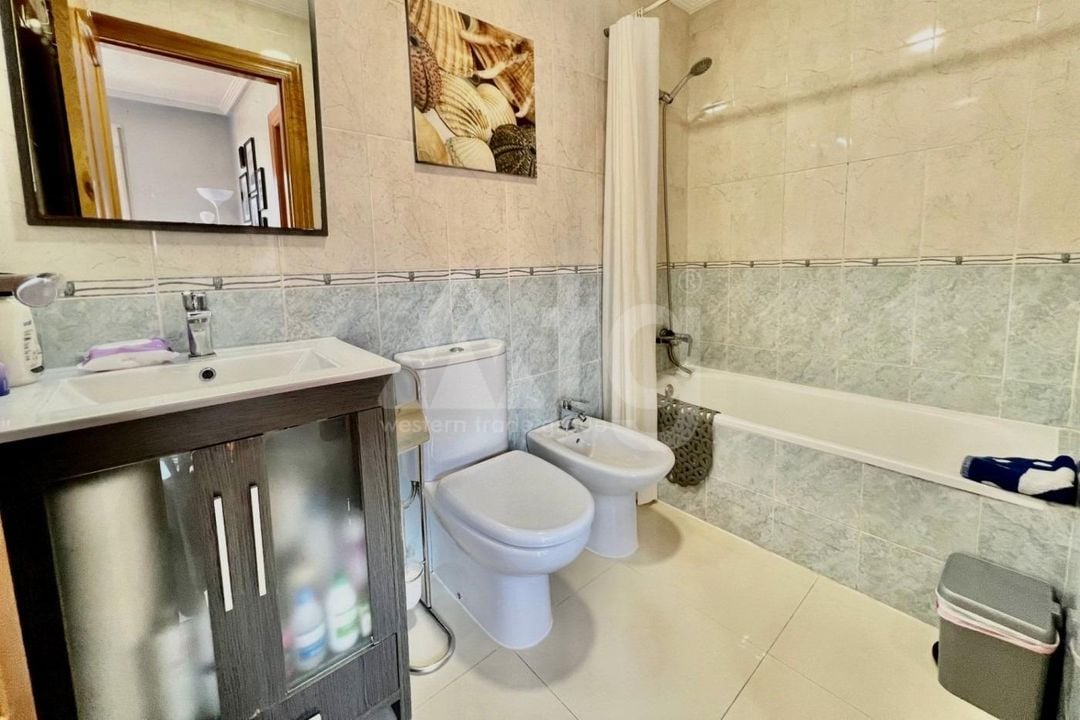 Penthouse de 2 chambres à Torrevieja - SV108996 - Photo - 13