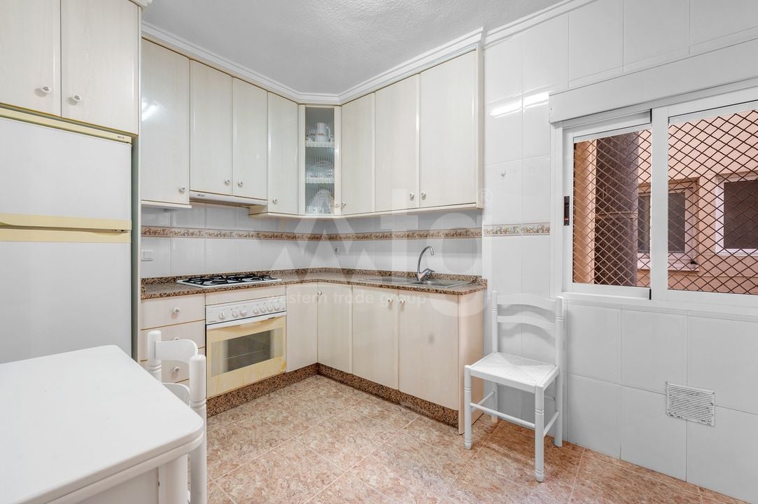 Appartement de 3 chambres à Torrevieja - CBB110454 - Photo - 7