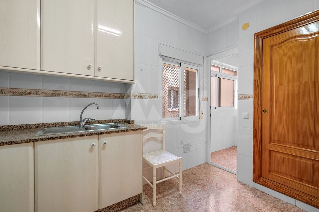 Appartement de 3 chambres à Torrevieja - CBB110454 - Photo - 9