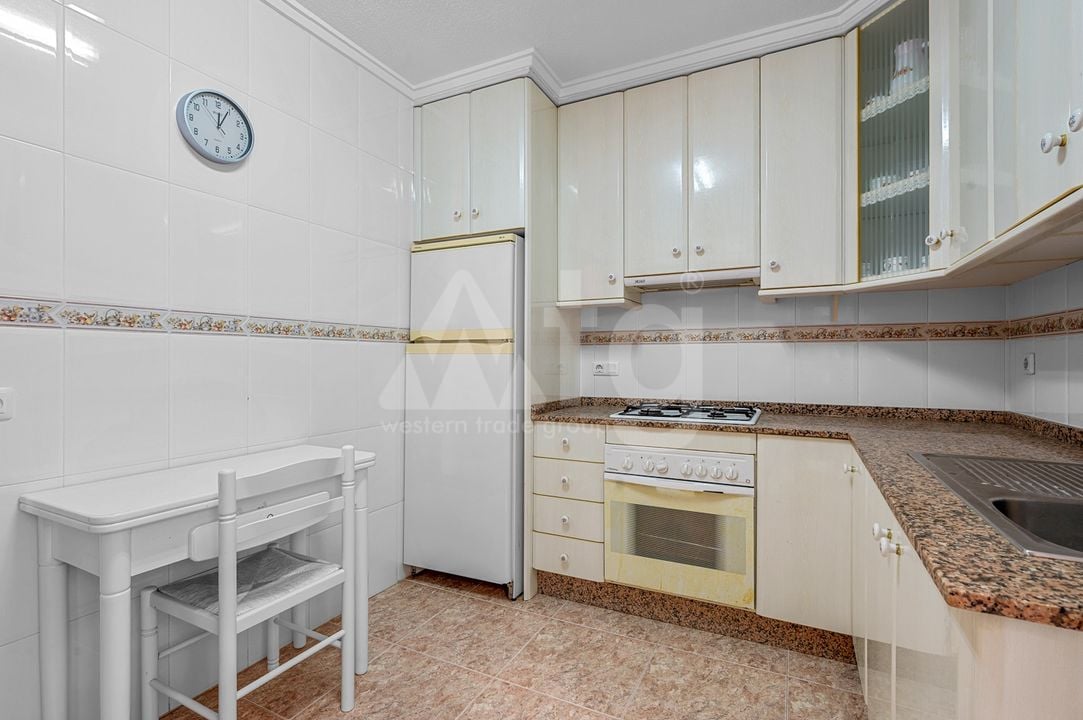 Appartement de 3 chambres à Torrevieja - CBB110454 - Photo - 8