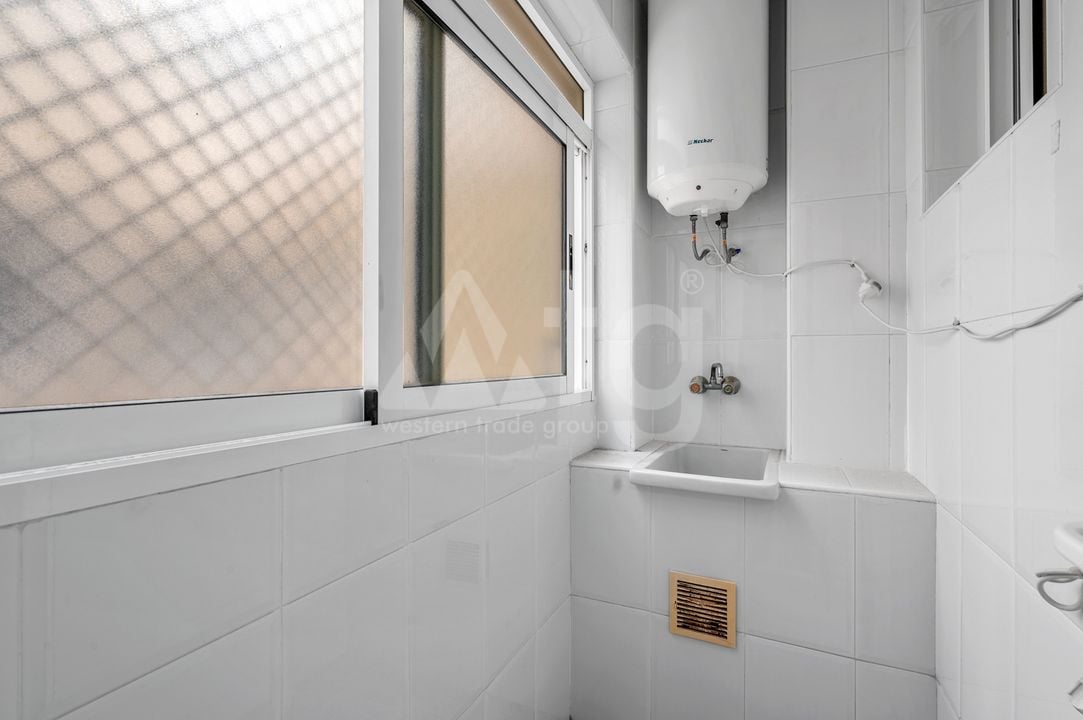 Appartement de 3 chambres à Torrevieja - CBB110454 - Photo - 10