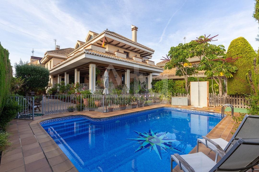 Villa de 7 chambres à Torrevieja - PSA110732 - Photo - 1