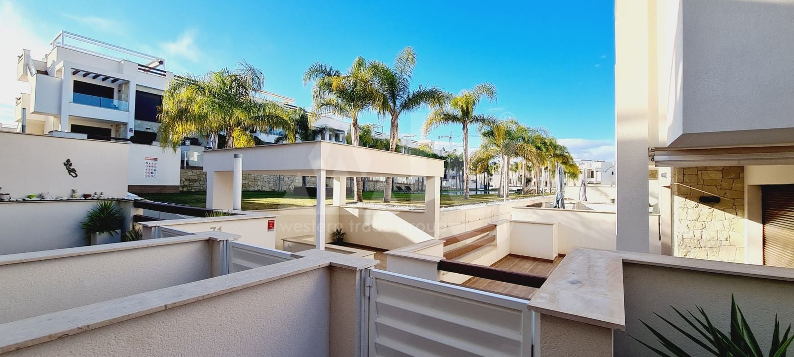 2 bedroom Bungalow in Torrevieja - ERV110961 - Photo - 21