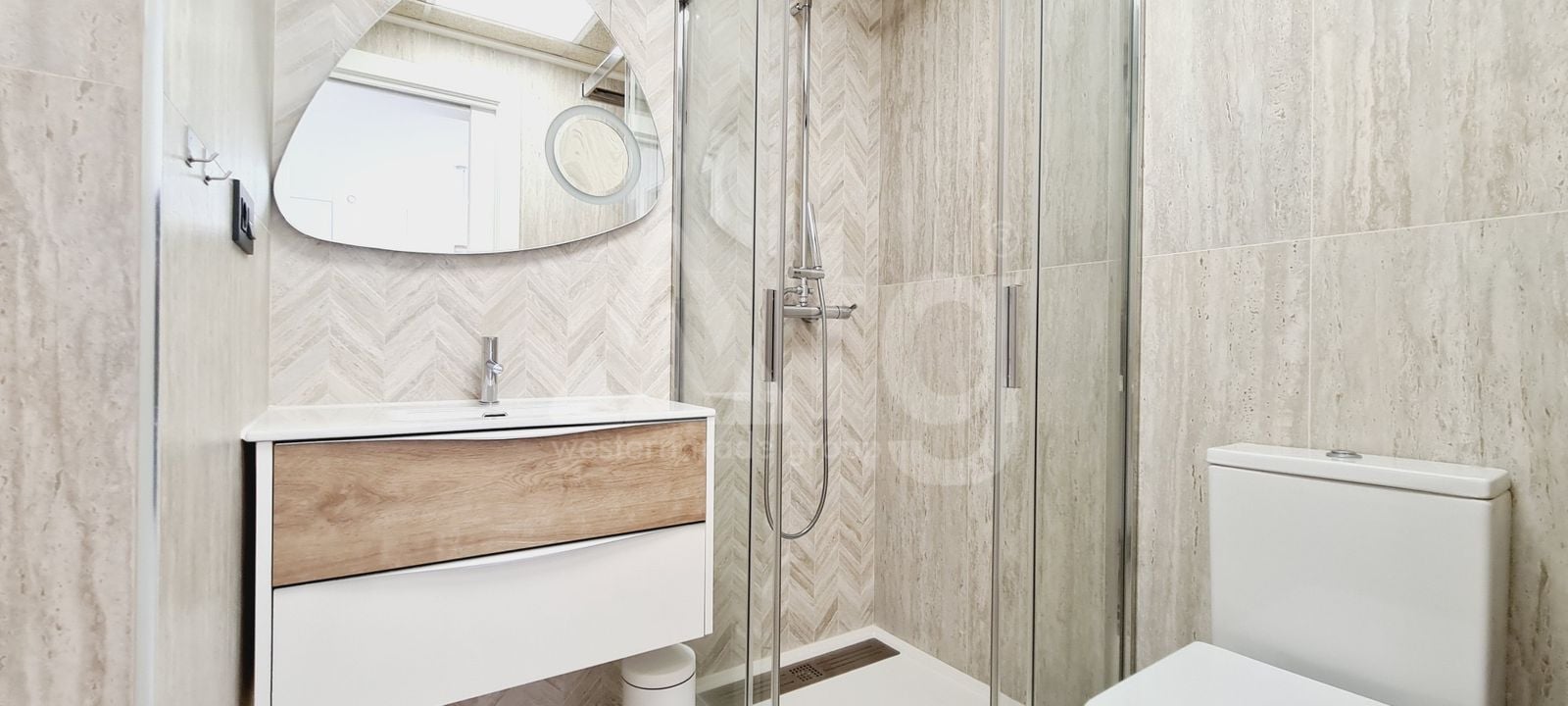 2 bedroom Bungalow in Torrevieja - ERV110961 - Photo - 17