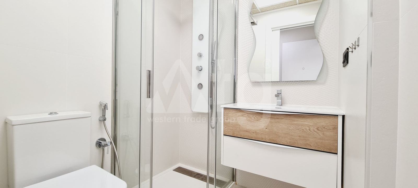 2 bedroom Bungalow in Torrevieja - ERV110961 - Photo - 16