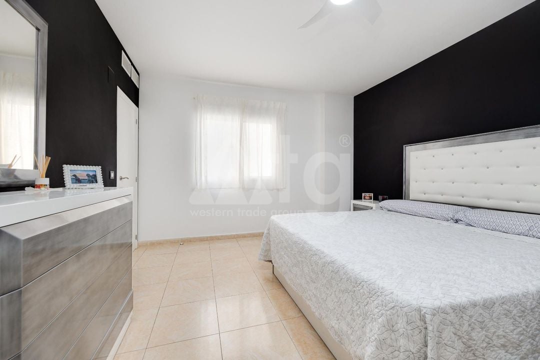 Appartement de 3 chambres à Torrevieja - MRS111082 - Photo - 11