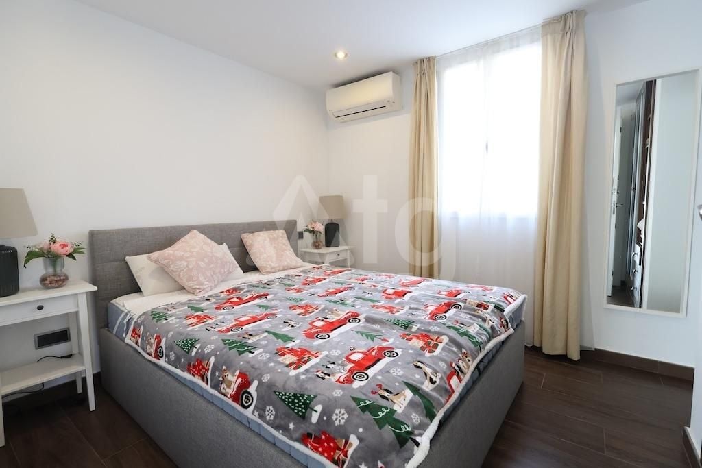 4 bedroom Villa in Cabo Roig - CRR111105 - Photo - 16