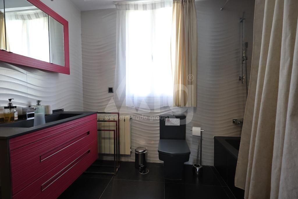 4 bedroom Villa in Cabo Roig - CRR111105 - Photo - 18