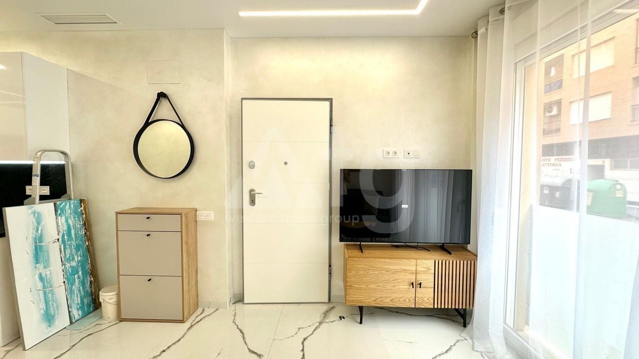 Appartement de 2 chambres à Torrevieja - CT111156 - Photo - 8