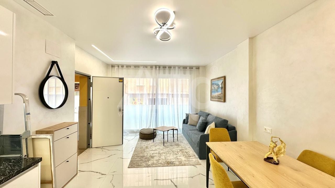 Appartement de 2 chambres à Torrevieja - CT111156 - Photo - 4