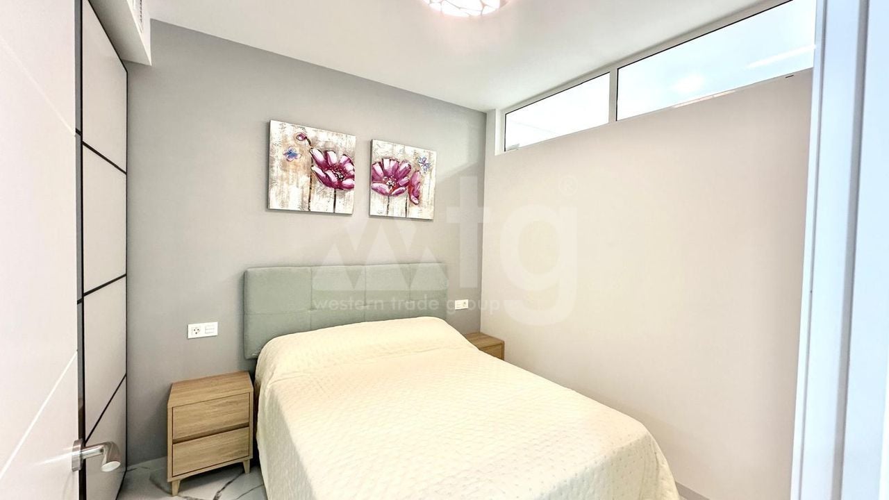 Appartement de 2 chambres à Torrevieja - CT111156 - Photo - 12