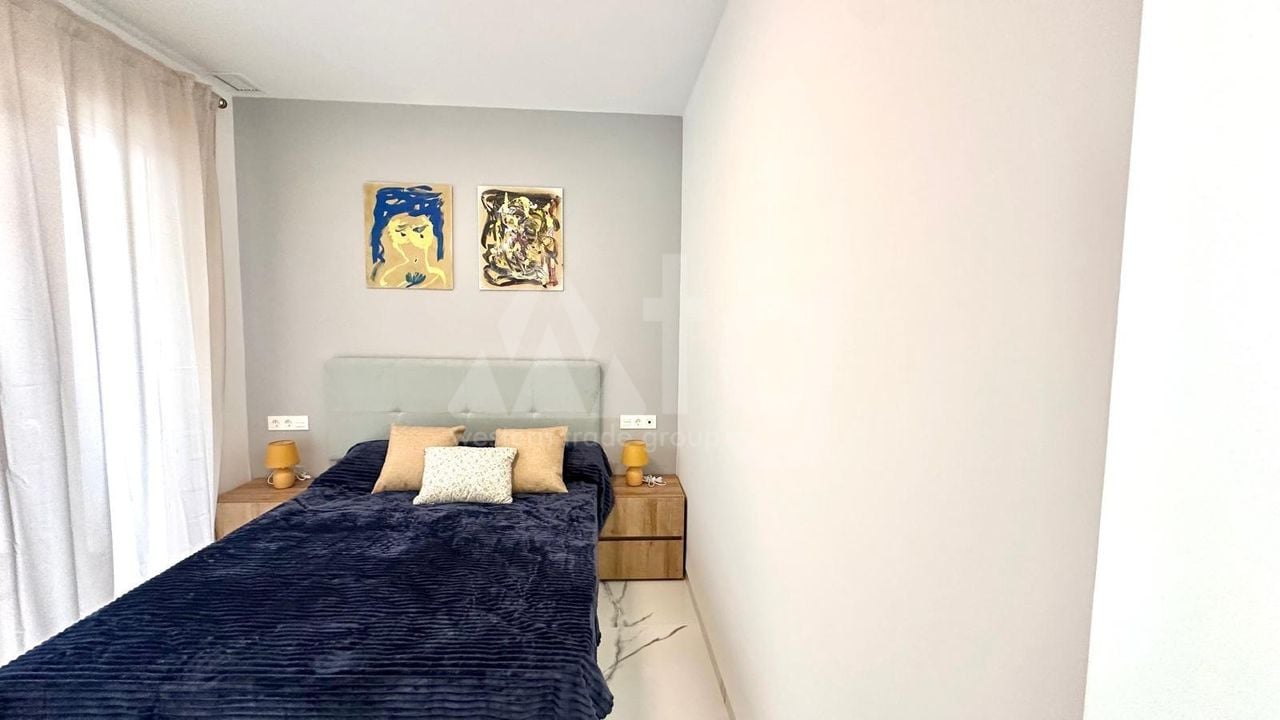 Appartement de 2 chambres à Torrevieja - CT111156 - Photo - 13